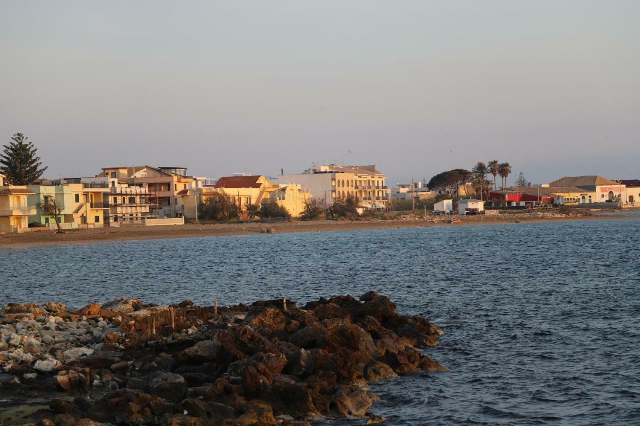 Hotel Celeste Marzamemi Kültér fotó